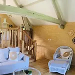 Feriehus Logis Des 4 Fees Et Son Bain Nordique