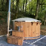 Logis Des 4 Fees Et Son Bain Nordique Feriehus Sainte-Nathalène