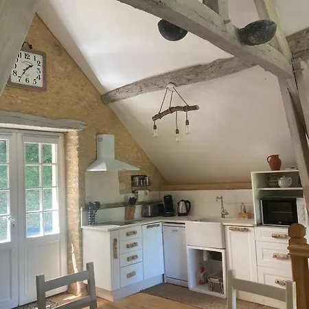 Dom wakacyjny Logis Des 4 Fees Et Son Bain Nordique